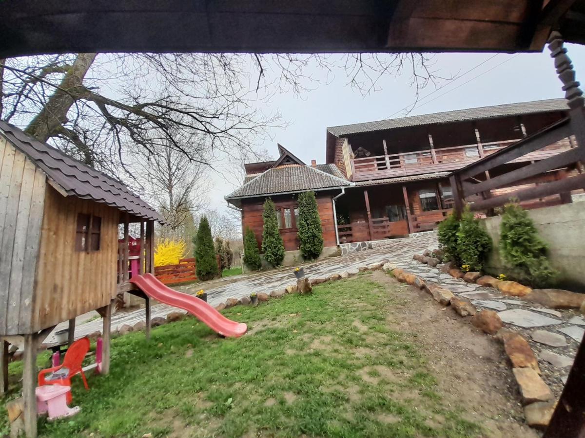 Casa De La Ferma Mariuca Villa Berbesti Eksteriør bilde